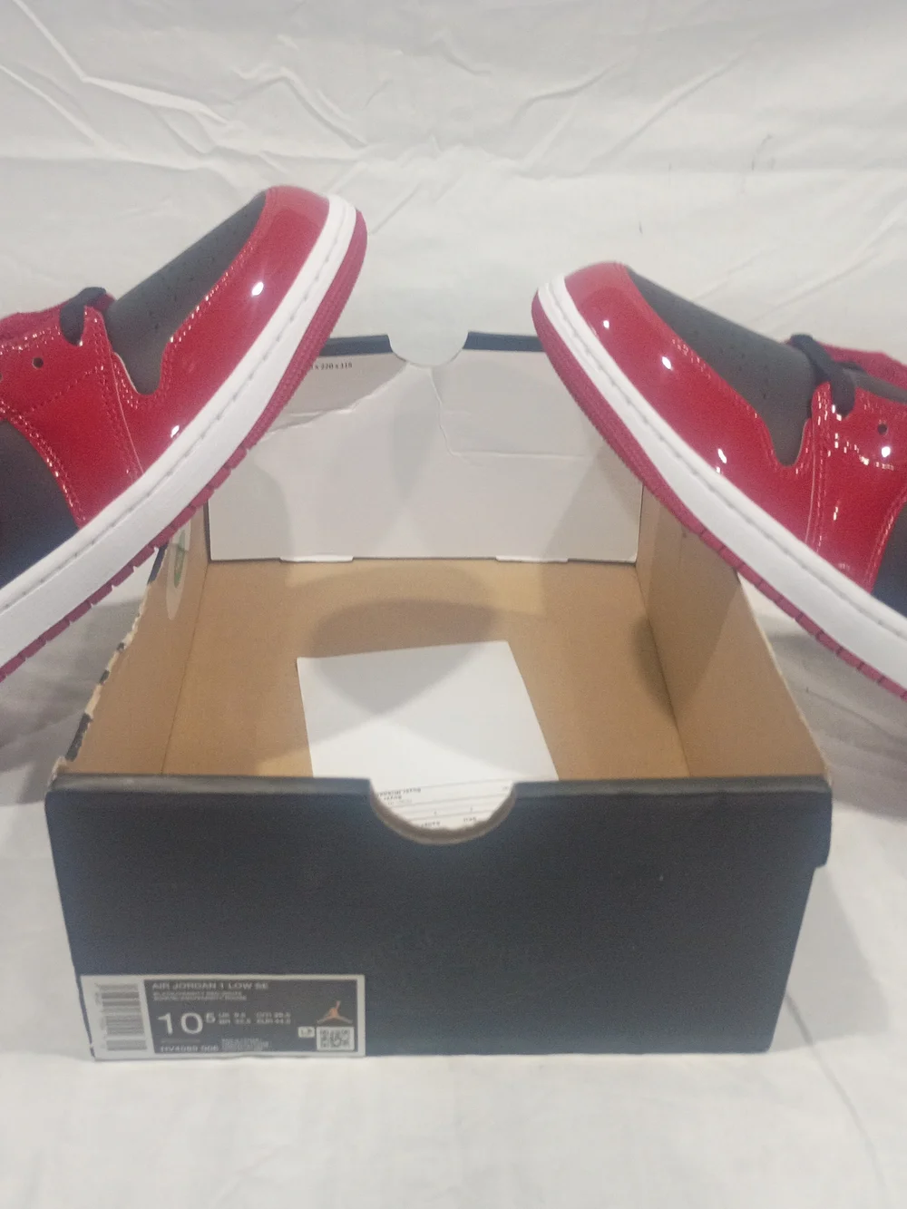 Jordan Air Jordan 1 Low SE Black/Varsity Red-White Box